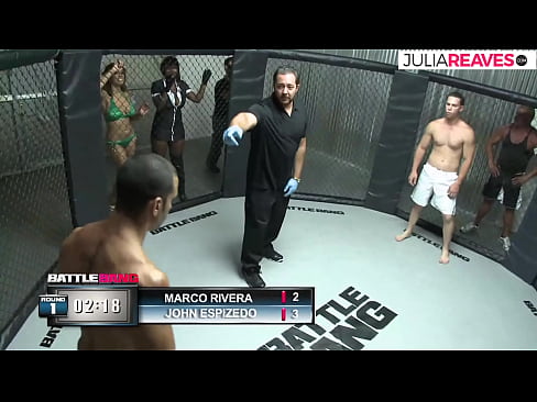 ❤️ Ultimate Fighter-ek zenbakizko neska bat izorratzen du ringean borroka baten ondoren ☑ Porno fb %eu.xxxhdporn.ruan